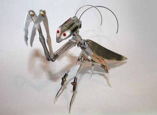 Metal Mantis