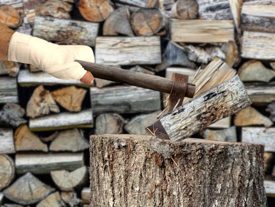 inexperienced lumberjack