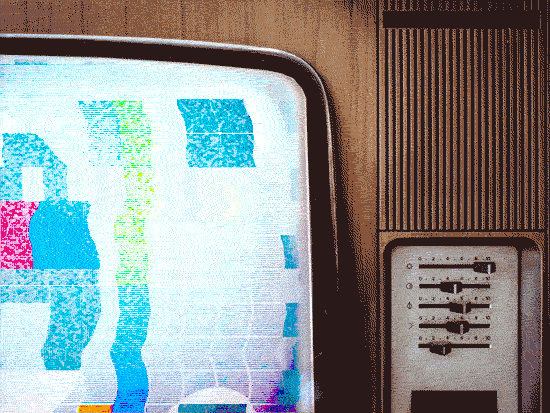 Old Color TV Tweak-GIF