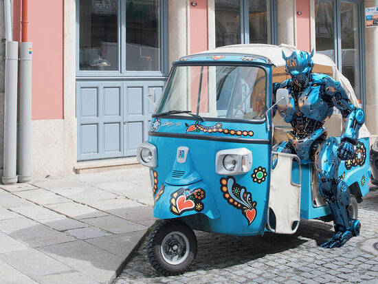 Future Tuk-Tuk Driver