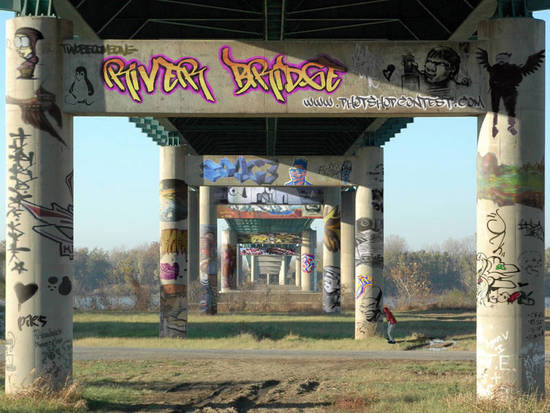 graffiti bridge