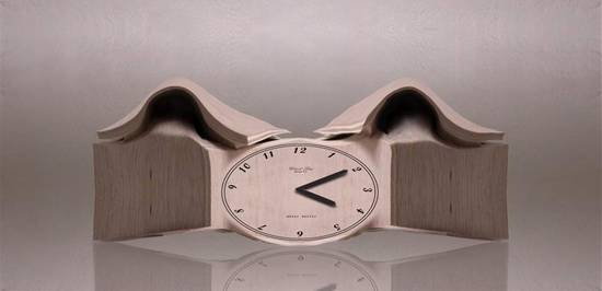 Strange Clock